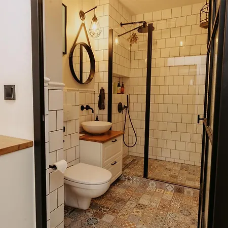 Stylowe Mieszkanie Blisko Targow Appartement Poznań